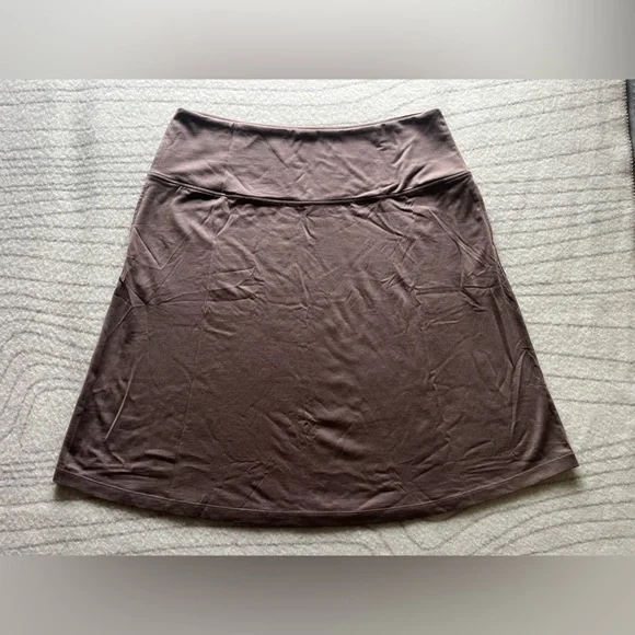 Brand New Merino Light Brown Marilyn Midi skirt - Picture 2 of 3